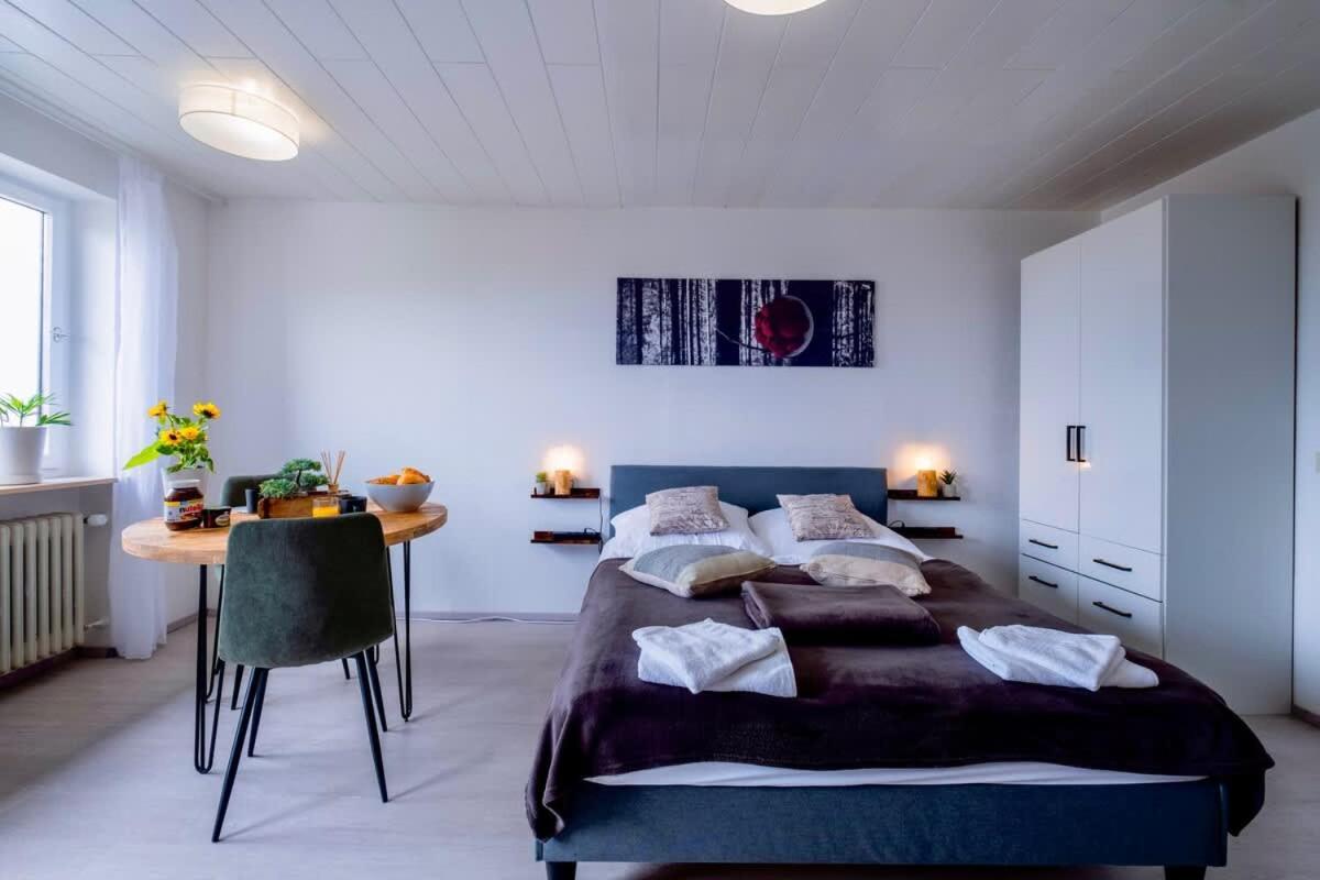 Relaxapartments Black Forest Nature Mit Beheiztem Indoor-Pool Und Sauna - Sonnenbalkon Mit Blick Ins Gruene, Schnelles Internet, Naehe Triberger Wasserfaelle, Fuer Bis Zu 2 Personen Schönwalde Exterior foto